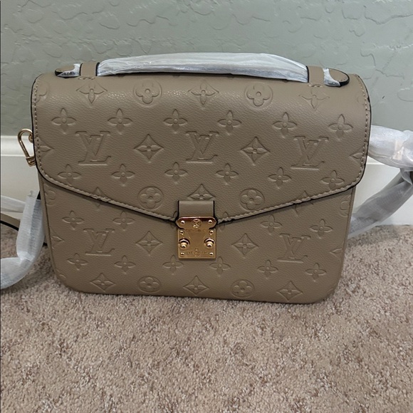 Taupe Monogram Empreinte Pochette Métis Shoulder Bag - Picture 3 of 8